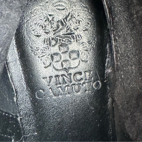 Vince Camuto - Picture 8 of 8